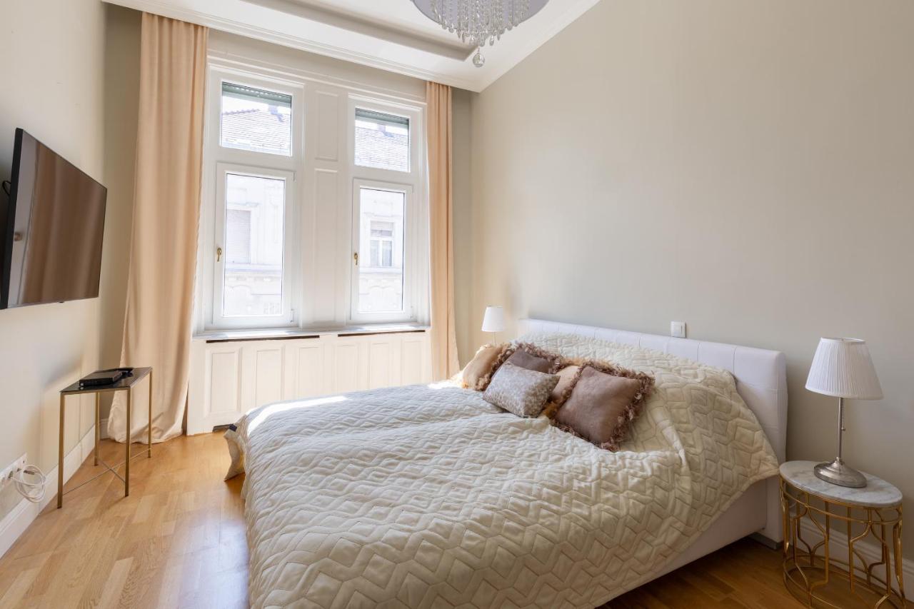 Designer Luxury Home In The Jewish Quarter Βουδαπέστη Εξωτερικό φωτογραφία